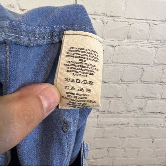 Free People Ripped Jeans Straight Leg size 2 - Picture 8 of 8